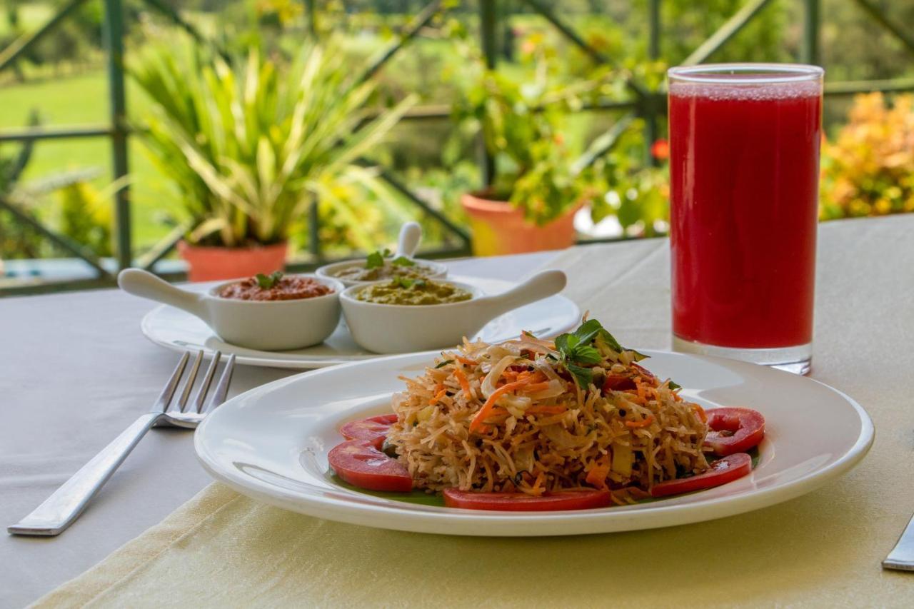 Amritara Ambatty Greens Resort Virajpet Exteriör bild